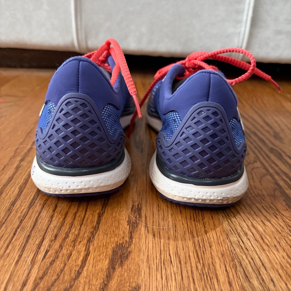 Under Armour HOVR Infinite Summit 2 road-running shoe - Picture 5 of 9